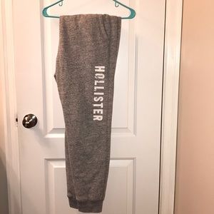 HOLLISTER SWEATPANTS BRAND NEW CASUAL CLASSIC COOL